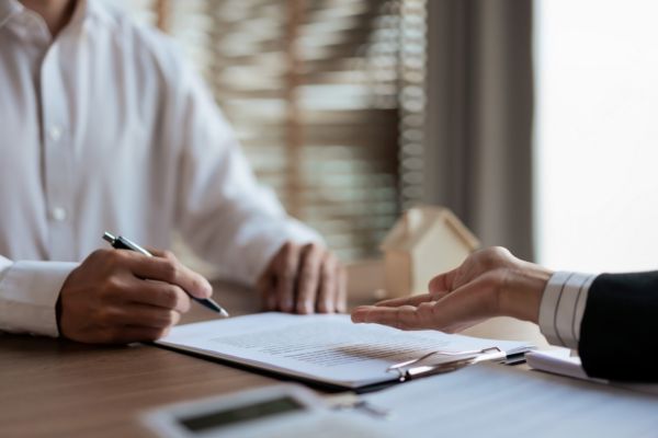 Người dưới 18 tuổi