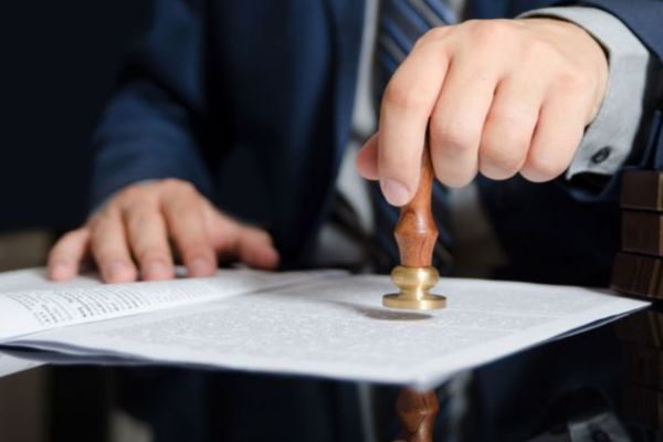 Người giám hộ ký công chứng