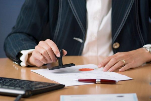 Vai trò của công chứng viên